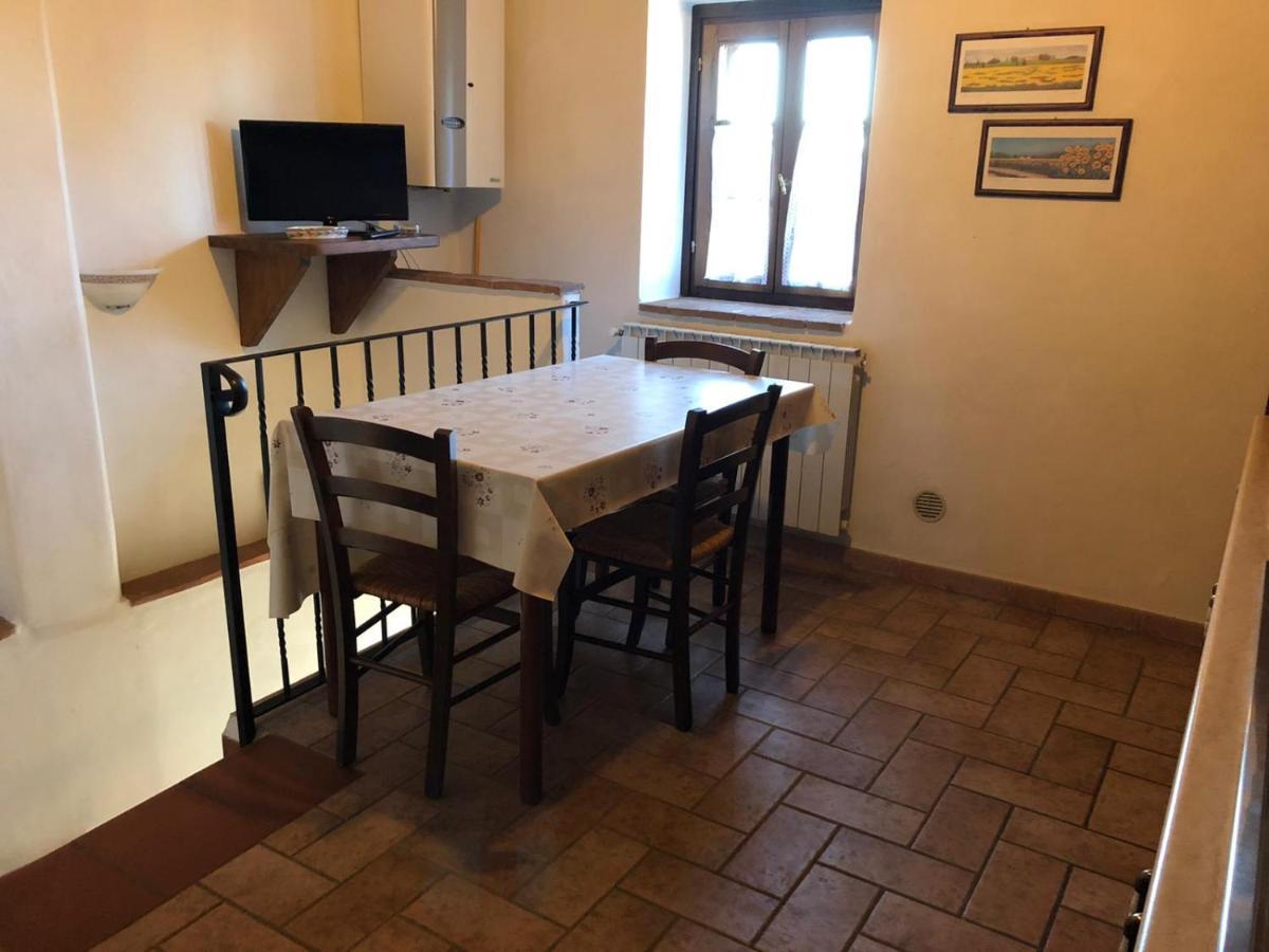 Agriturismo Casale Giulia Вольтерра Екстер'єр фото
