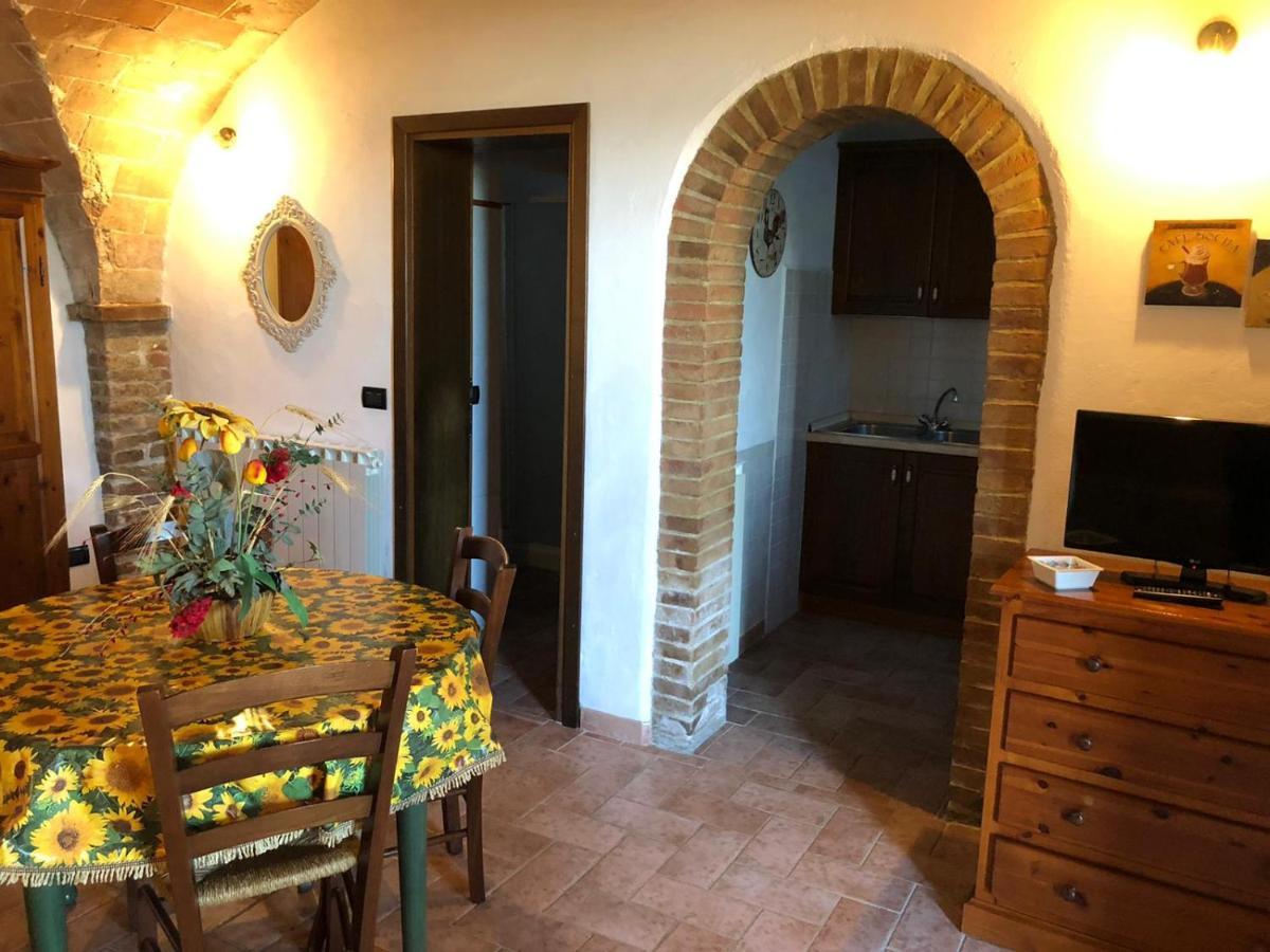 Agriturismo Casale Giulia Вольтерра Екстер'єр фото
