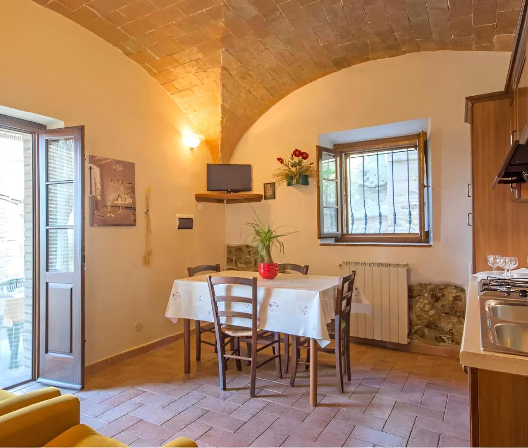 Agriturismo Casale Giulia Вольтерра Екстер'єр фото